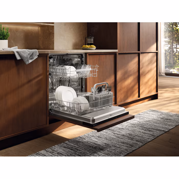 Встраиваемая посудомоечная машина шириной 60 см Electrolux E62LD100S — изображение 4