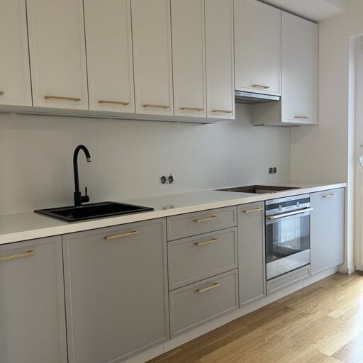 Komplekt ELI valge/helehall 3,3m